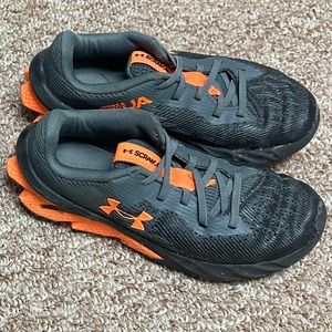 Boys under armour shoes